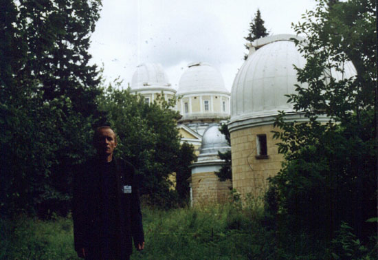 Ale w tym Pukowie kopu !... Na terenie Gwnego
             Obserwatorium Astronomicznego Rosyjskiej Akademii Nauk w
             Pukowie (St Petersburg).