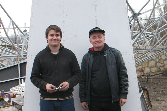 Wraz z synem Kamilem przy budowie RT-13 w Czstochowie (listopad 2012)