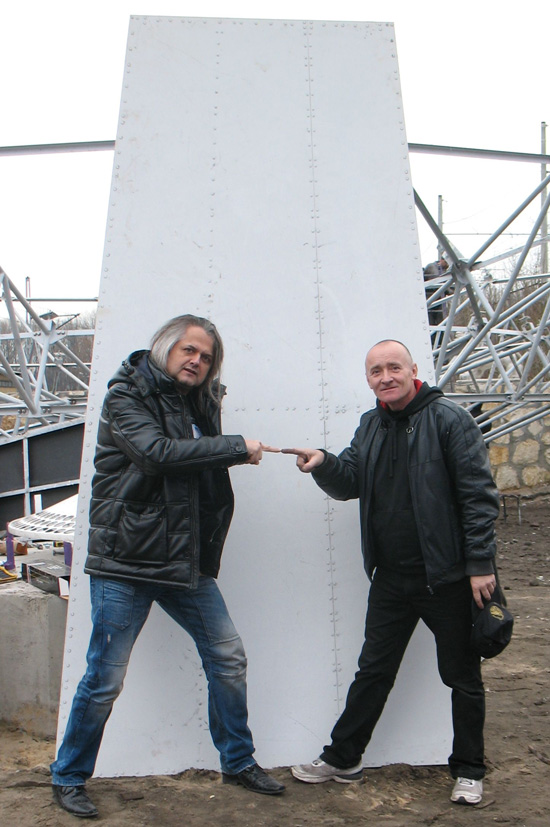 Z Markiem Pelianem w trakcie budowy RT-13 w Czstochowie (listopad 2012)