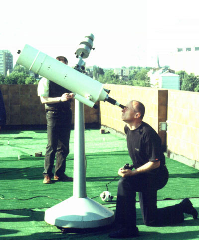Obserwacja przejcia Wenus na tle tarczy Soca w 2004 roku.