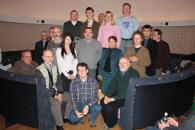Dr Grzegorz Michałek z Obserwatorium Astronomicznego UJ w Krakowie, w środku w otoczeniu członków O/Cz PTMA. Wystąpił u nas 21 kwietnia 2010 z wykładem "Żyjąc z gwiazdą na karku".