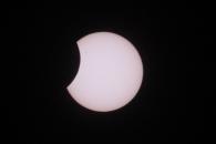 Zaćmienie Słońca godz. 10:41,
foto. Artur Leśniczek